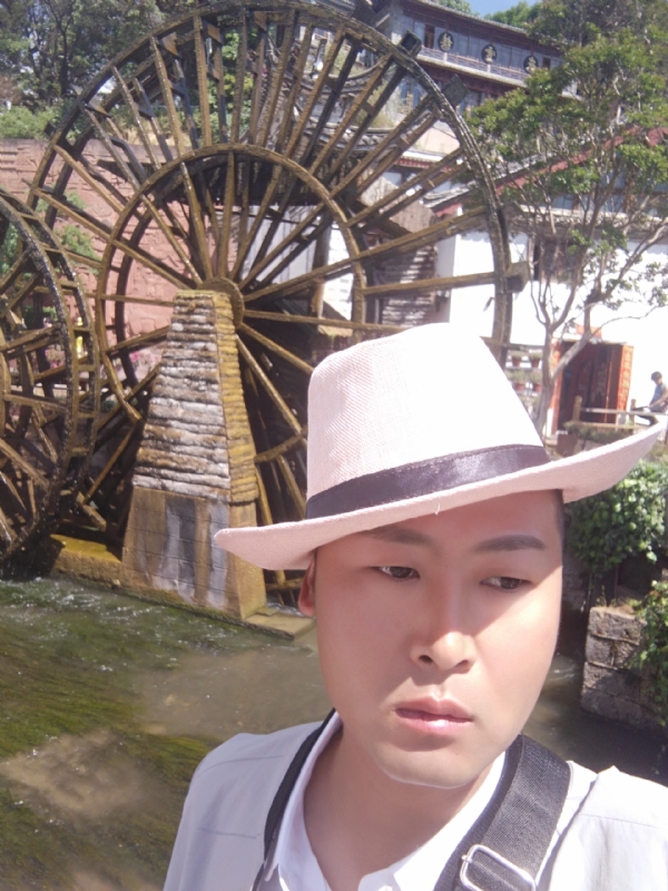 曲靖相亲的第一张照片--罗平中老年相亲网
